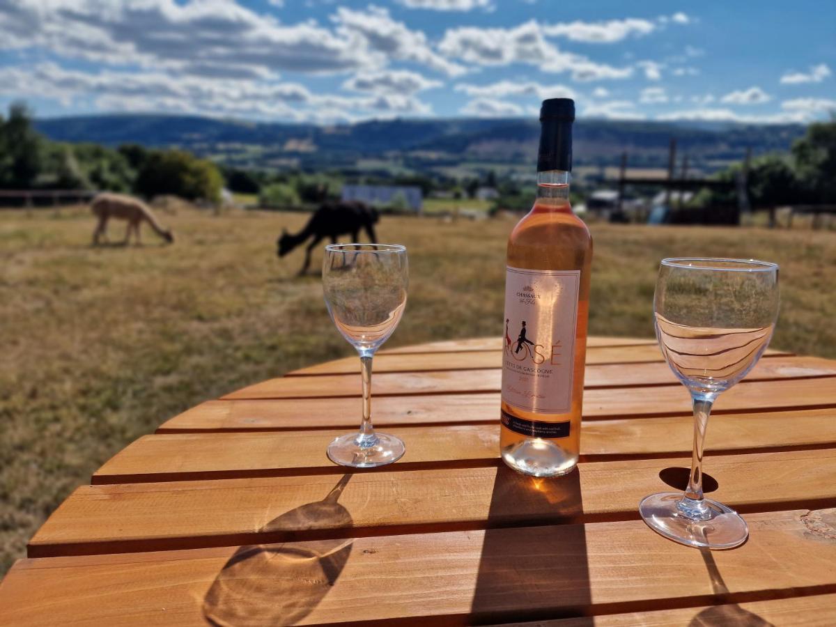 Cwtch Glamping Shepherds Huts Abergavenny Εξωτερικό φωτογραφία